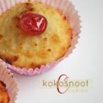 Bolinhos de côco (kokosmakronen)