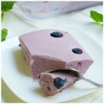 Blauwe bessen mousse