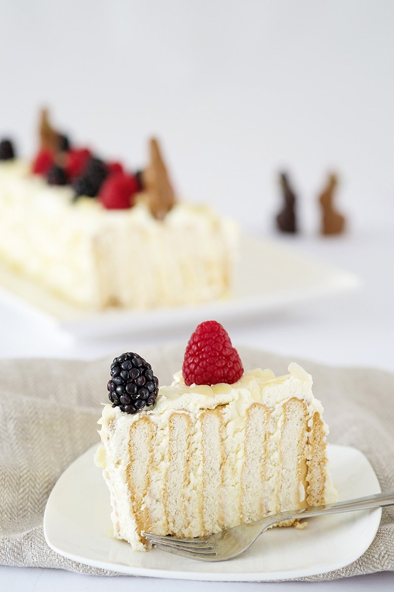 Deze no bake taart met Mascarpone is de basis voor deze no bake taart met koekjes.