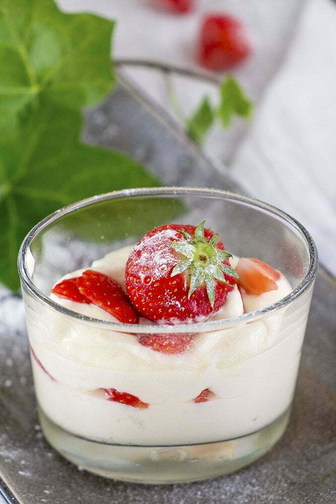 Crème van Mascarpone met aardbeien 