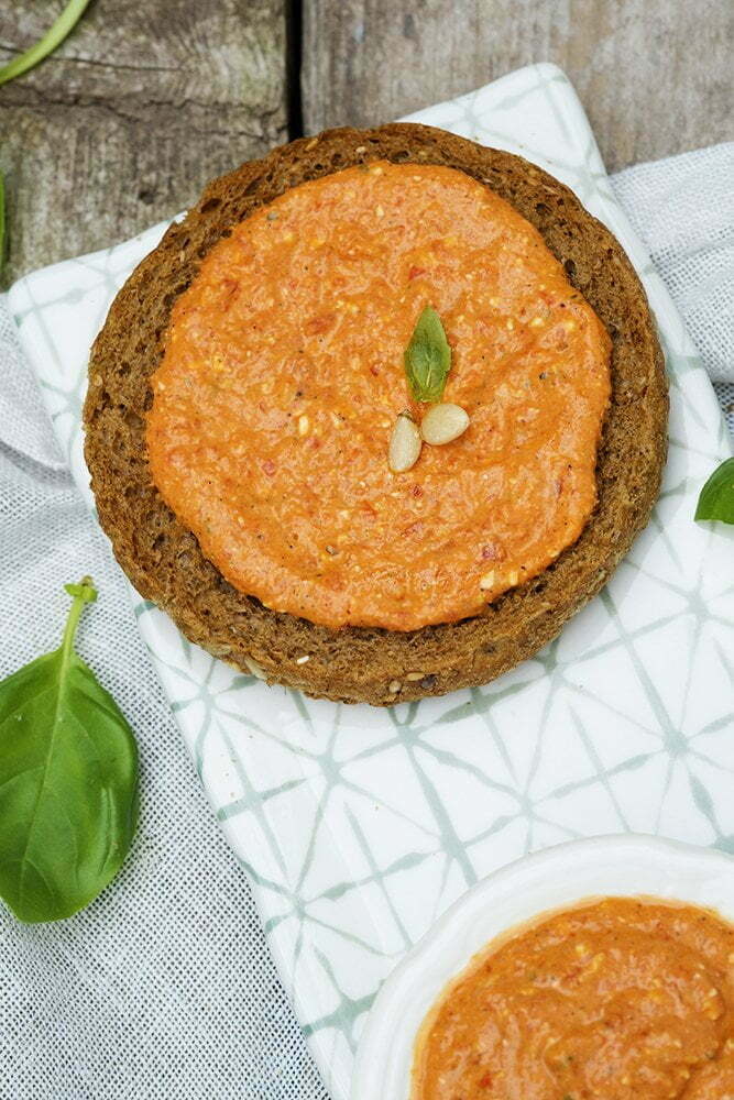 Tapenade van Yvonne met gegrilde paprika -Tapas.