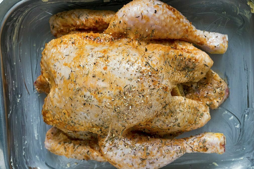 stap voor stap foto's, Hoe bak je een kip in de oven - Ovenschotel