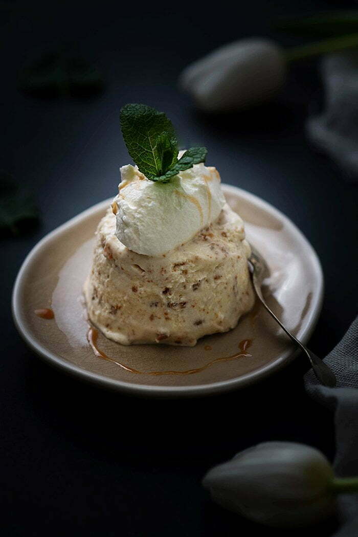 Bastogne Parfait met karamelsaus van ‘t Zusje - Dessert