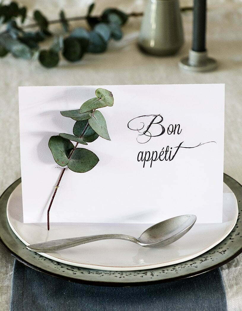 Tafelstyling met free printable Bon appétit