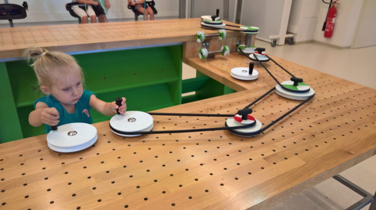 mamaduizendpoot In het Science centre van Luxemburg bouwen en ontdekken