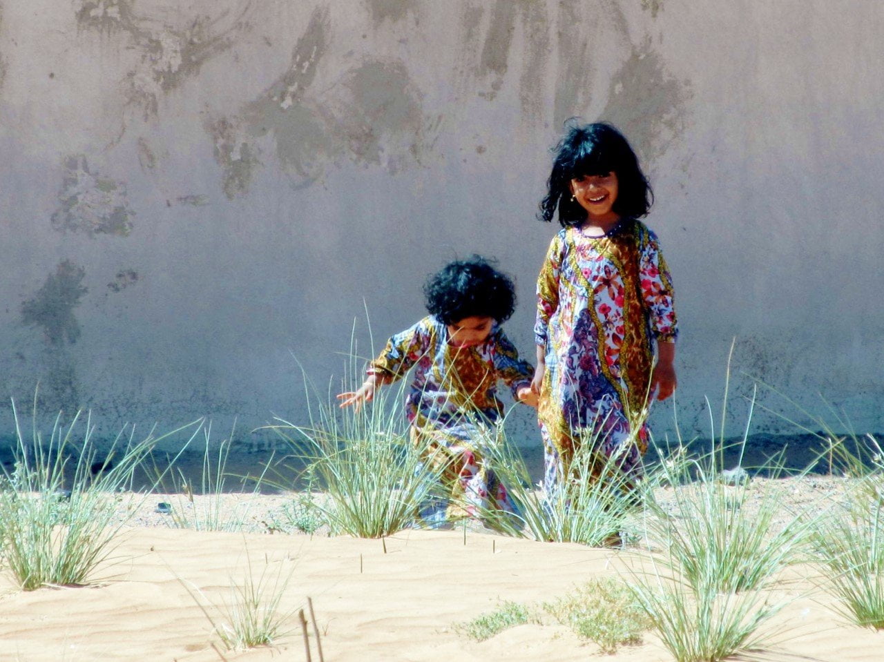 Foto van Bohalista: twee bedoeïenen kinderen Foto van Bohalista: twee bedoeïenen kinderen