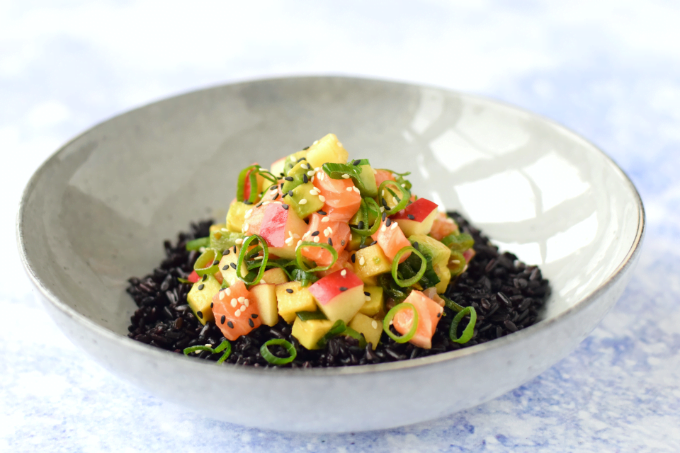 Anniepannie: Poke bowl appel zalm avocado Anniepannie: Poke bowl appel zalm avocado