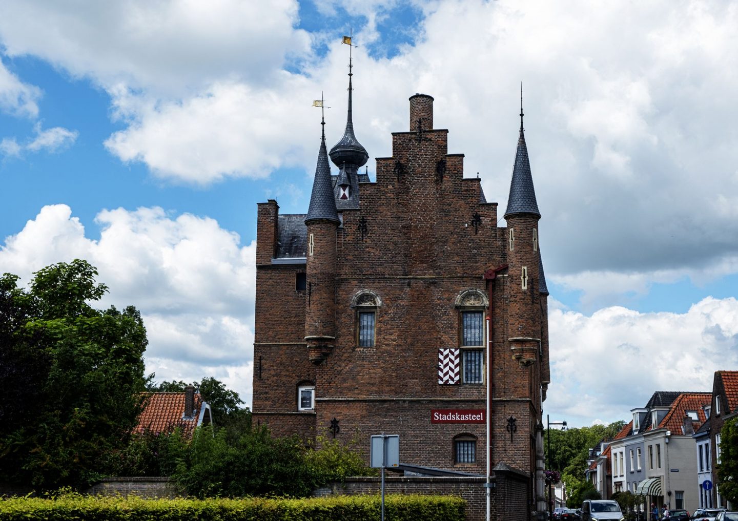 het stadskasteel Zaltbommel dat nu een museum is het stadskasteel Zaltbommel dat nu een museum is