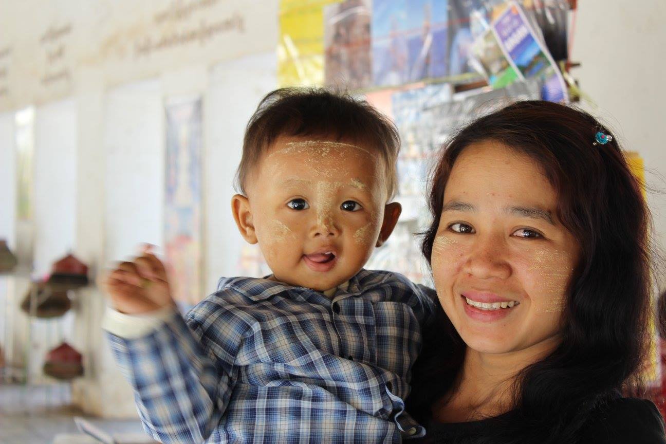 Mooiste foto - foto moeder met kind Myanmar
