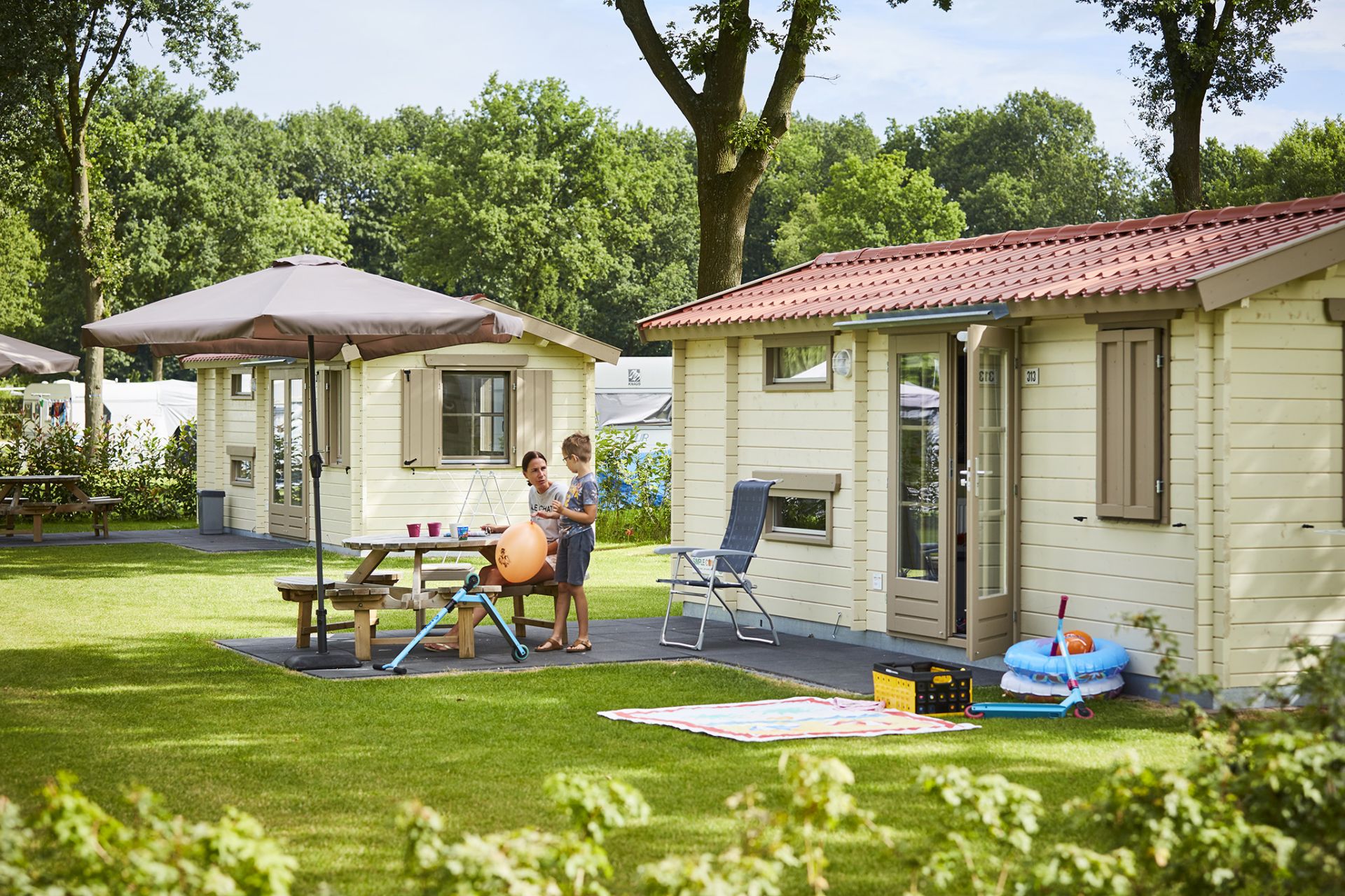 Simple Camping + Douche - De Leistert Simple Camping + Douche - De Leistert