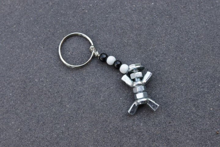 Elkeblogt: diy vaderdag sleutelhanger knutselen voor bovenbouw en middenbouw