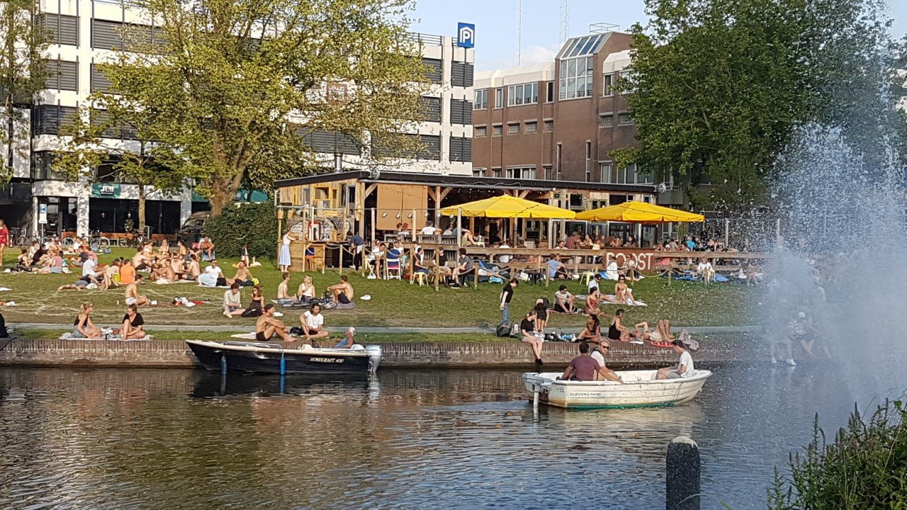 Roost aan de Singel