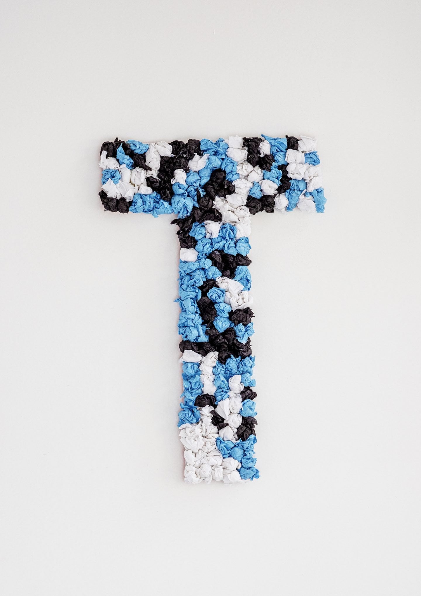 DIY Letters versieren met Crêpepapier