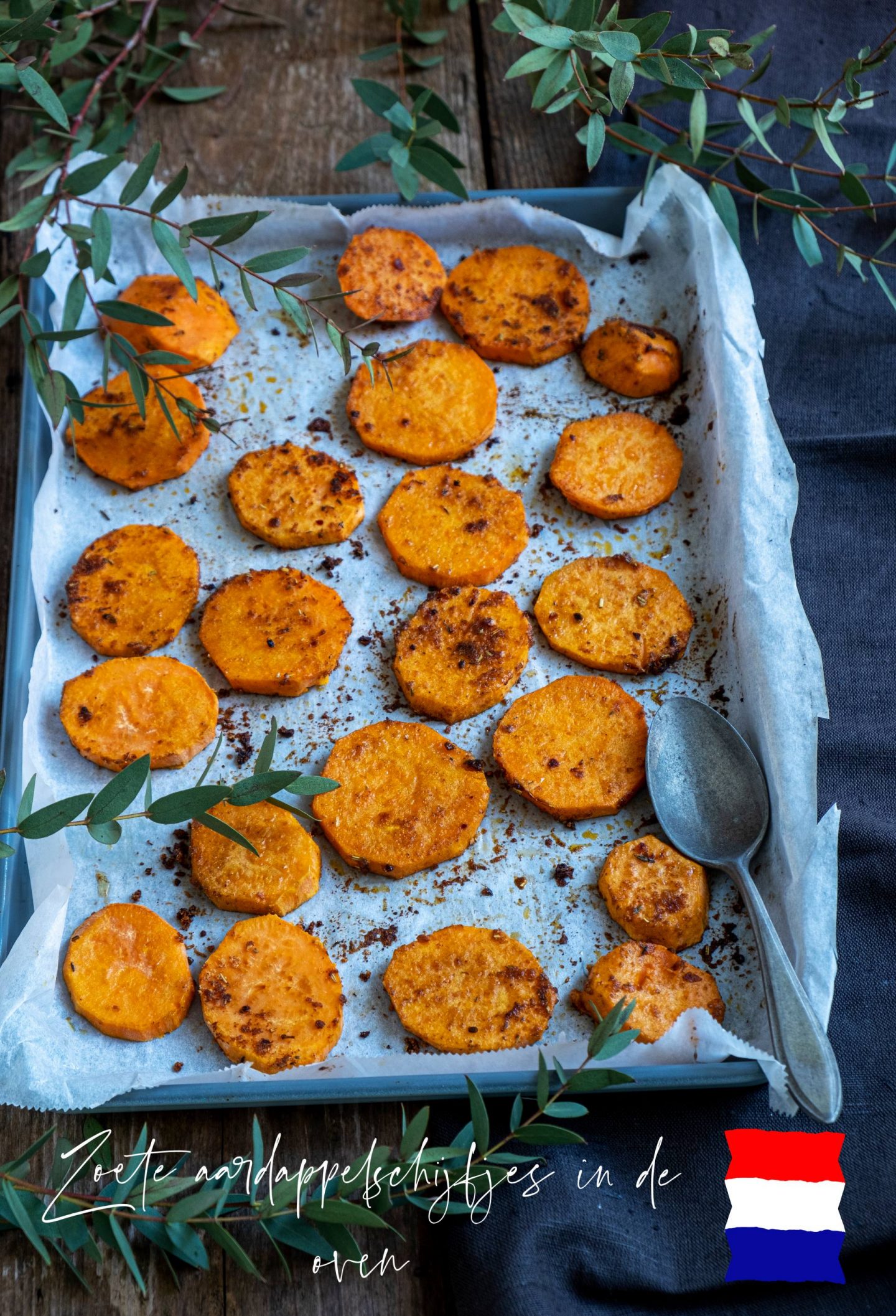 Zoete aardappelschijfjes in de oven