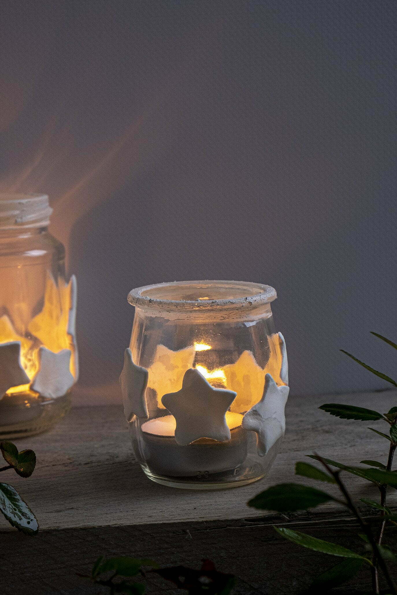 Diy Theelichthouder met klei voor kerst Diy Theelichthouder met klei voor kerst