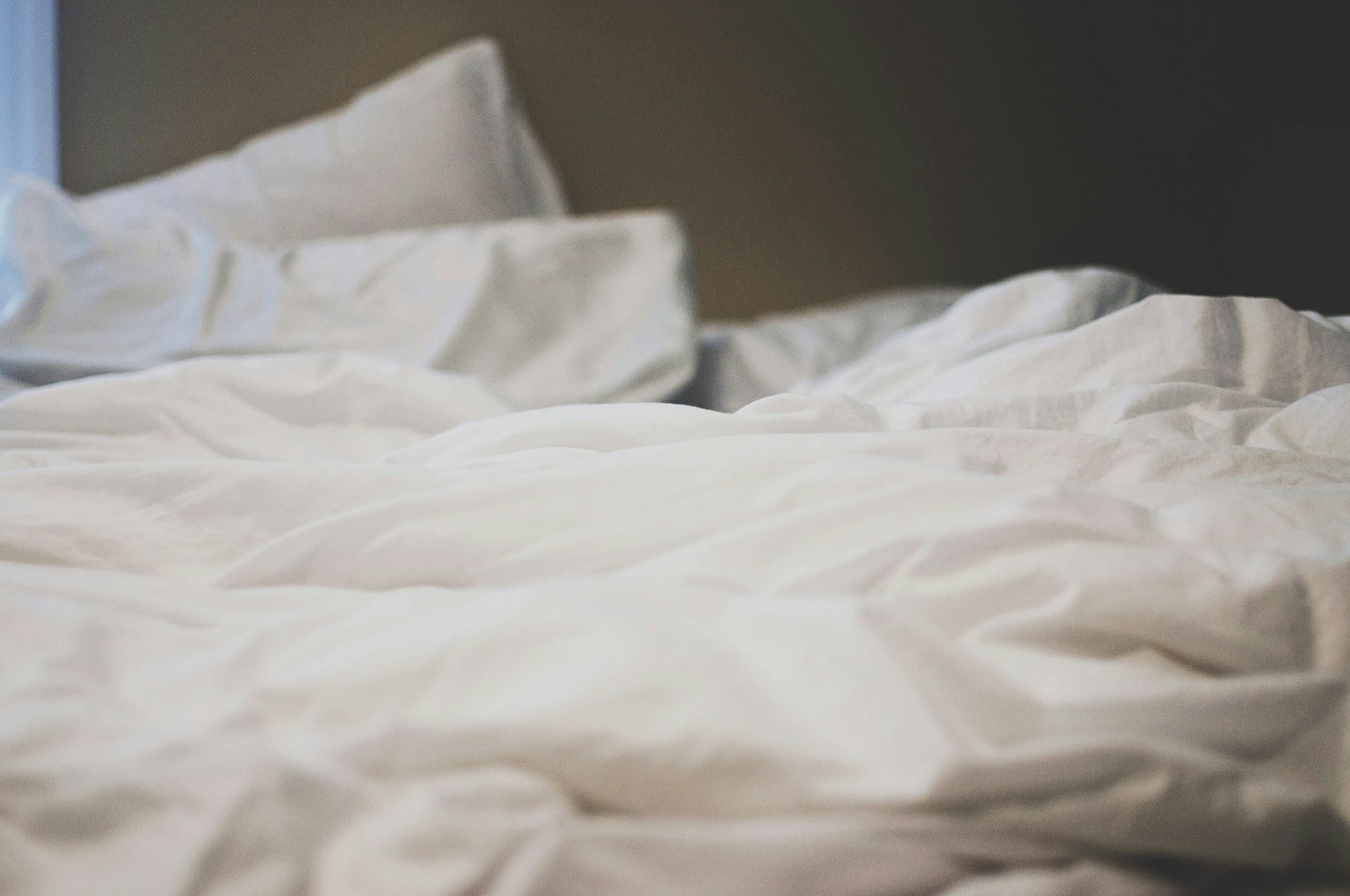 Waarom een hoog laag bed een verstandige keuze is voor nu en later