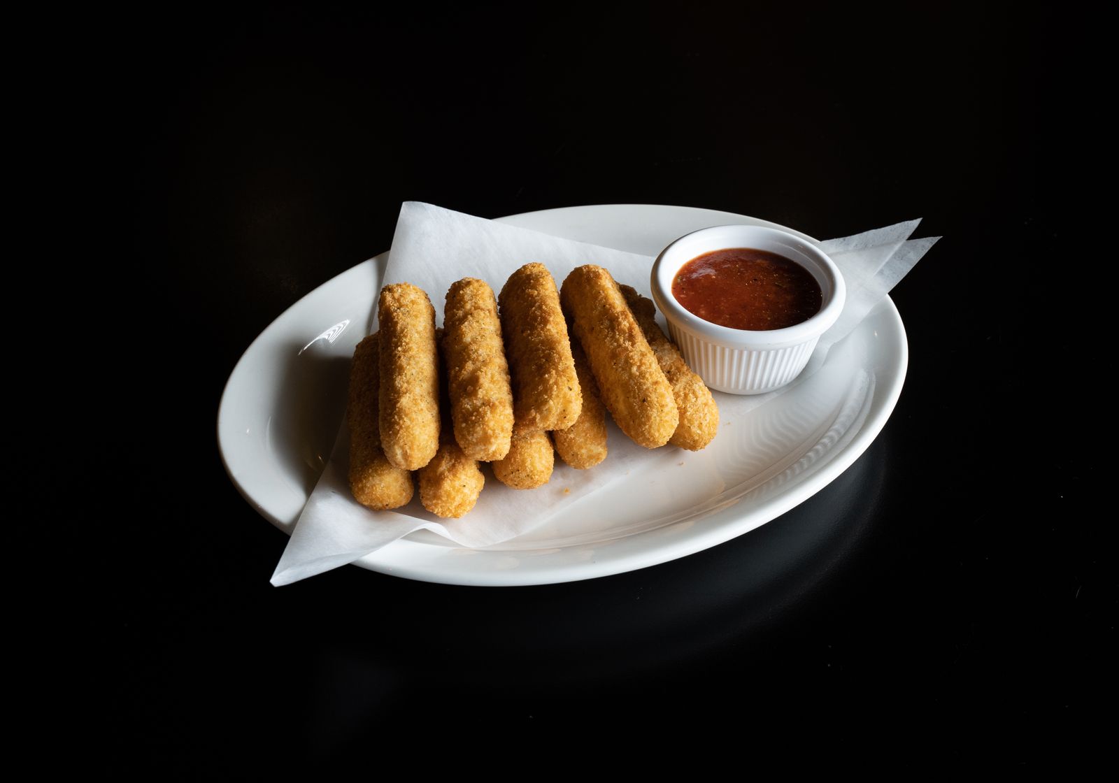Vegan kaassticks van aardappel: recept voor frituur en oven